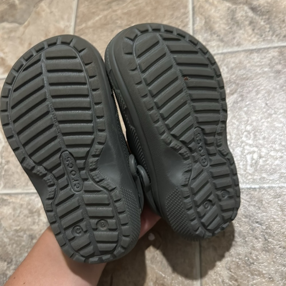 Crocs - Picture 3 of 3